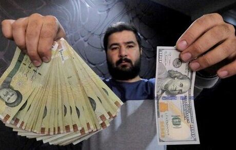 وزیر کشور: سلطه دلار آمریکا فرو خواهدریخت