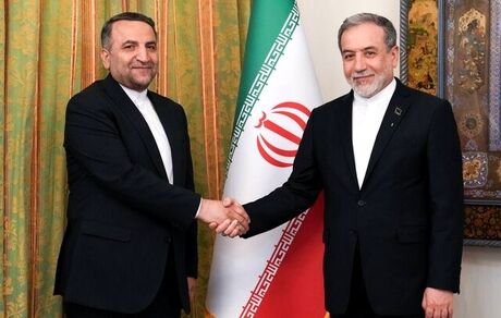 دیدار سفیر جدید جمهوری اسلامی ایران در ساحل عاج با عراقچی