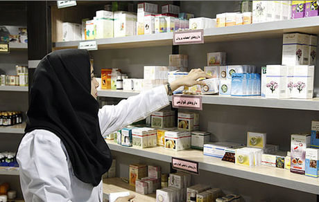 پوشیدن مقنعه در داروخانه‌ها اجباری شد
