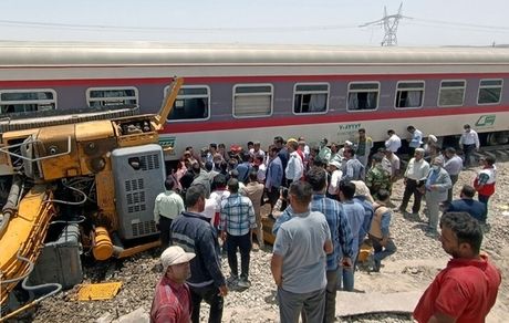‫عوامل اصلی حادثه قطار مشهد - یزد مشخص شد