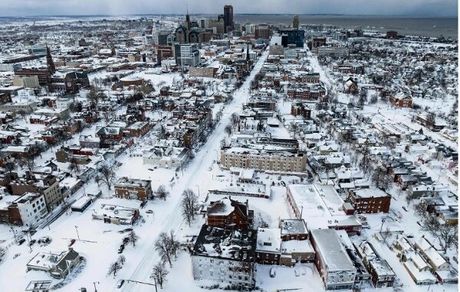 سرما و برف بی‌سابقه در آمریکا تاکنون ۶۰ کشته داشته است