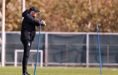 کی‌روش از ایران رفت