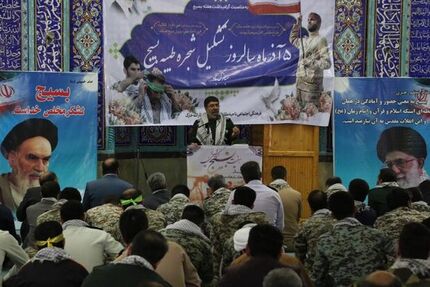 سخنگوی سپاه پاسداران: صادرات نفت متوقف نمی‌شود