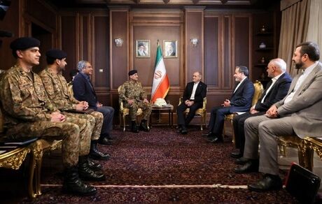 تاکید رئیس جمهور بر احقاق حقوق ملت ایران / پزشکیان: بر چارچوب‌های حقوق بین‌الملل پایبندیم