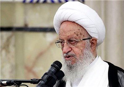 آیت الله مکارم شیرازی: در مقابل هنجارشکنان باید با قاطعیت ایستادگی کرد