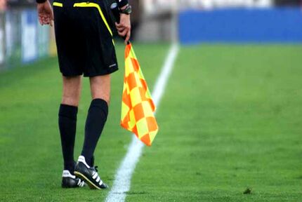 تغییر داور بازی پرسپولیس و ذوب آهن بدلیل مصدومیت