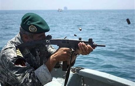 درگیری نیروی دریایی ارتش با دزدان دریایی