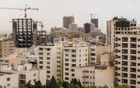 نمای برخی ساختمان‌های تهران شبیه پادگان‌های نظامی شده/ ایجاد فضای خلاقانه‌ برای معماران پایتخت