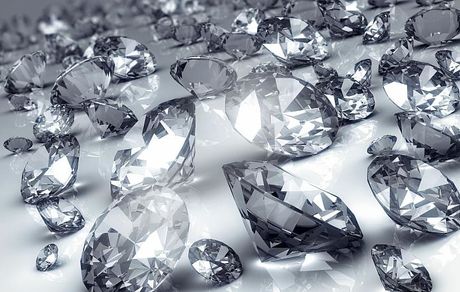 شیشه‌ای سخت‌تر از الماس ساخته شد