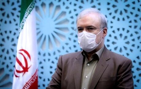 وزیر بهداشت: پرواز‌ها به مقصد انگلستان را لغو کنید