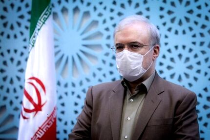 وزیر بهداشت: پرواز‌ها به مقصد انگلستان را لغو کنید