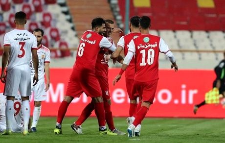 سیدجلال حسینی: گل‌محمدی در حال آزمایش ترکیب فینال آسیا است