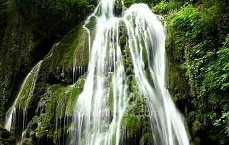 تعطیل شدن منطقه گردشگری آبشار آب سفید الیگودرز