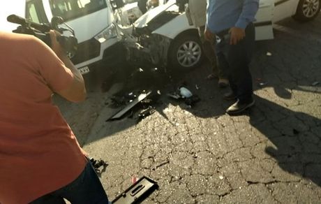 عکس اتومبیل استاندار اصفهان بعد از تصادف