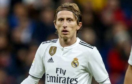 «مودریچ» با رئال تمدید کرد