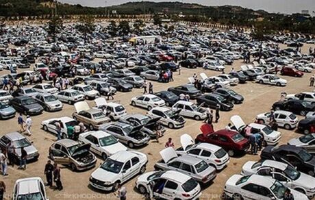 دستورهای بی‌سرانجام در بازار خودرو