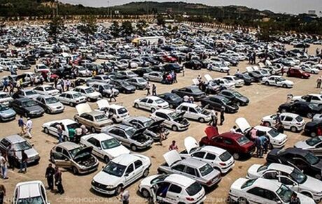 دستورهای بی‌سرانجام در بازار خودرو