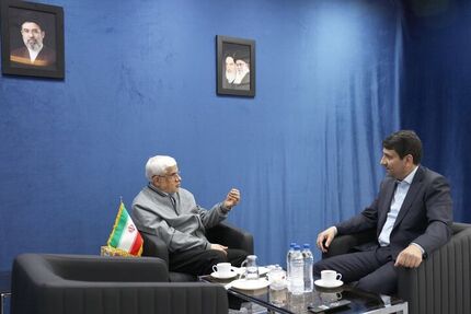 عارف: اینترنت طبقاتی موضوعیت ندارد