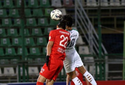 تراکتور مقابل ذوب آهن هم متوقف شد