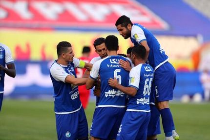 حرکت استقلالی‌ها به سوی خانه سرمربی