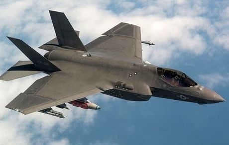 پدافند ارتش، یک فروند جنگنده F35 متخاصم رژیم صهیونیستی را منهدم کرد