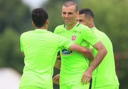 حسینی: به پرسپولیسی که مردم ساختند ضربه زدند