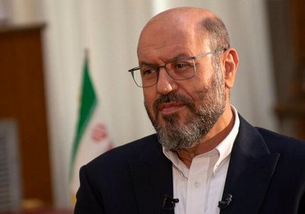 دهقان به نفع رئیسی کنار رفت