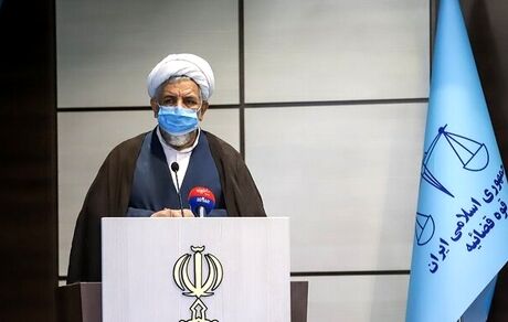 معاون حقوقی قوه‌ قضاییه: ۴۰۰ عنوان مجرمانه از قانون حذف می‌شود