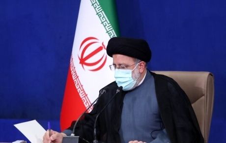 رئیس جمهور: مرحوم ابتهاج نام خود را در تاریخ ادبیات و هنر این مرز و بوم ماندگار کرد