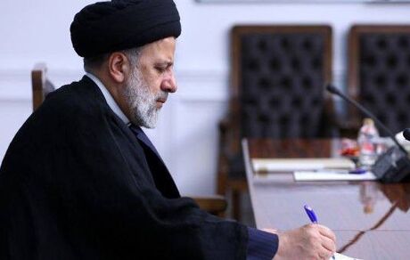 رئیس جمهوی، ۳ قانون مصوب مجلس را ابلاغ کرد
