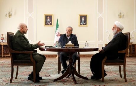 معاون عارف: هیچ دوگانگی در مدیریت کشور وجود ندارد