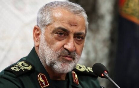 آمریکا دیگر قدرت جهانی نیست