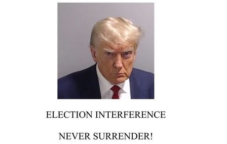 ترامپ از عکس زندانش درآمد هنگفت کسب کرد