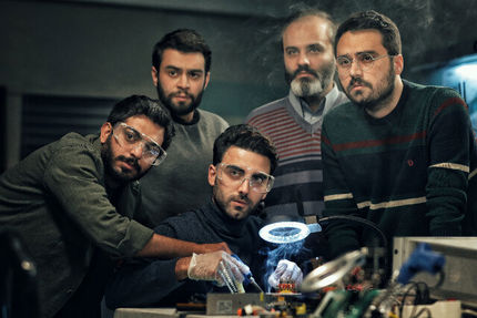 سریال جدید «بی همگان» در حال تصویربرداری است