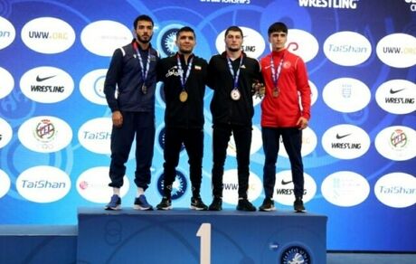 کسب ۳ مدال تیم ملی کشتی فرنگی ایران در روز نخست امیدهای جهان