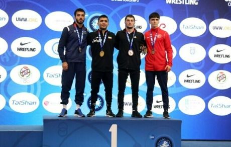 کسب ۳ مدال تیم ملی کشتی فرنگی ایران در روز نخست امیدهای جهان