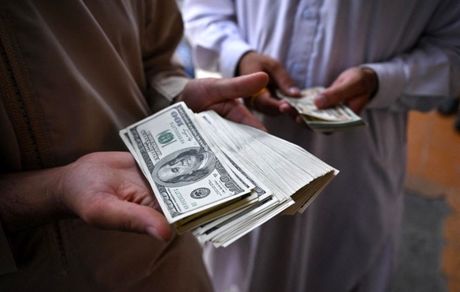 کمک بشردوستانه ۴۰ میلیون دلاری پول نقد به افغانستان رسید