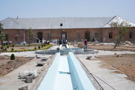 عمارت تاریخی خورشید ارومیه برای میزبانی از سرمایه‌گذاران آماده می‌شود