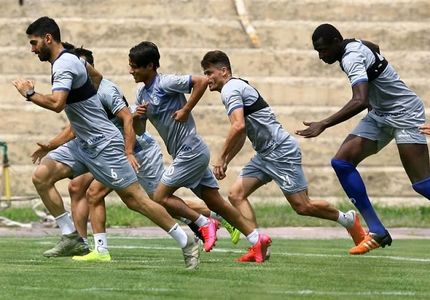 تأکید مجیدی به نحوه آرایش تیمش در زمین در تمرین امروز استقلال