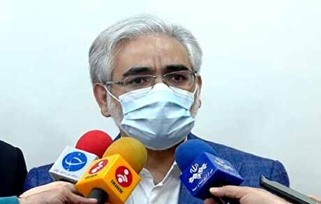 حذف قیمت‌گذاری دستوری خودرو تا پایان سال/ واگذاری سهام‌ دولتی پرسپولیس و استقلال در دی