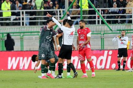 محرومیت سنگین داور بازی پرسپولیس و ذوب آهن