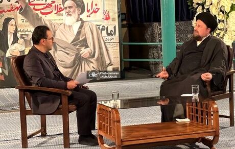 سید حسن خمینی : انتخابات ، از نمادهای مردم سالاری است اما لطماتی خورده / امکان مبارزه با فضای مجازی نیست