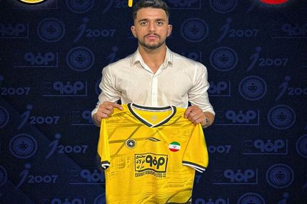 سپاهان مدافع شمس آذر را جذب کرد