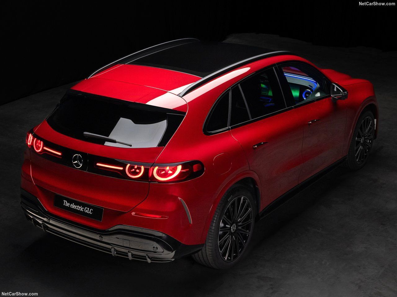 مرسدس بنز GLC EV