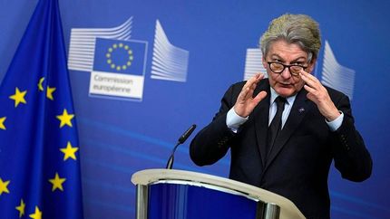 اروپا برای ادامه فعالیت توییتر شرط گذاشت