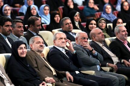 رئیس جمهور: فرزندان این سرزمین، گرانقیمت‌تر از هر معدن و منبع ثروتی هستند