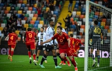 احتمال دائمی شدن قرارداد سردار آزمون با باشگاه رم