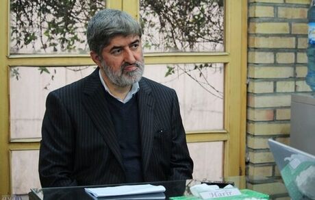 واکنش علی مطهری به جنجال‌های بازی استقلال - تراکتور و شعارهای نژادپرستانه هواداران