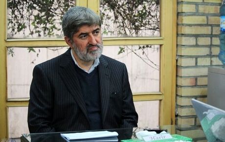 واکنش علی مطهری به جنجال‌های بازی استقلال - تراکتور و شعارهای نژادپرستانه هواداران