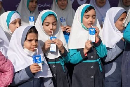 ۱۱۰ میلیون پاکت شیر بین دانش آموزان توزیع شده است